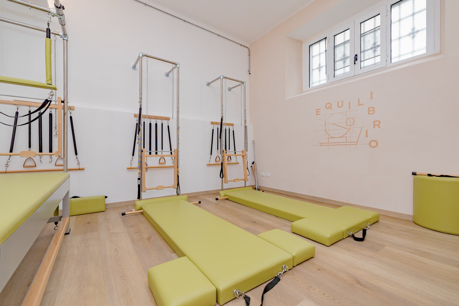 Pilates o yoga per il mal di schiena e la postura: come scegliere